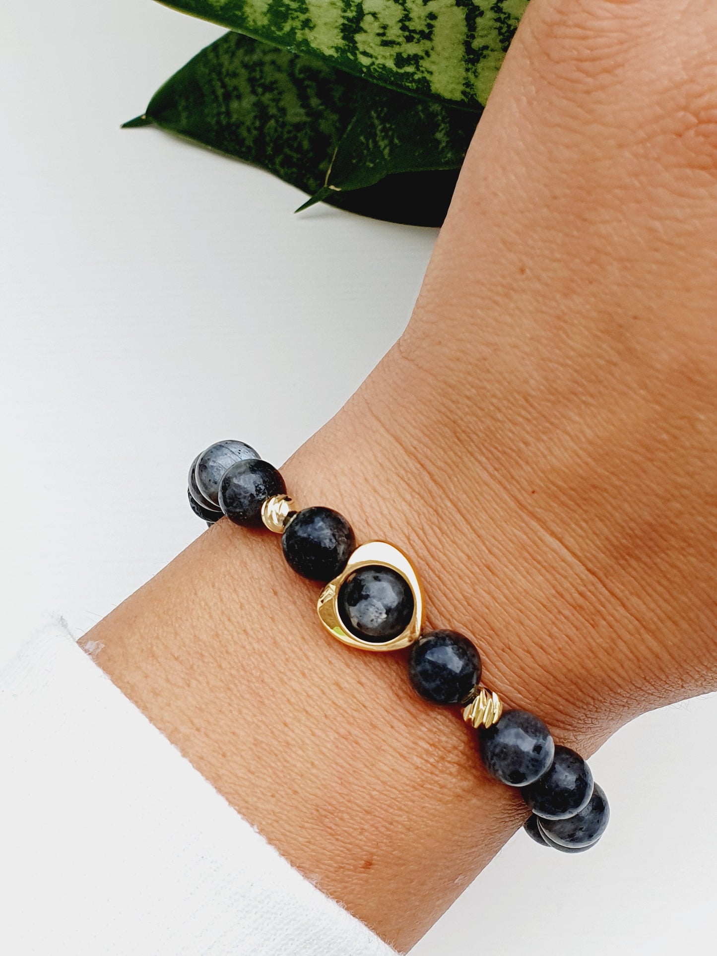 Labradorite natural stone bracelet with gold plated heart 8mm bead