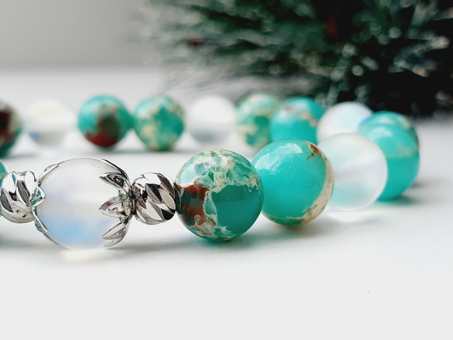 Regalite and Moonstone natural stone 8mm beaded bracelet, gift box jewellery