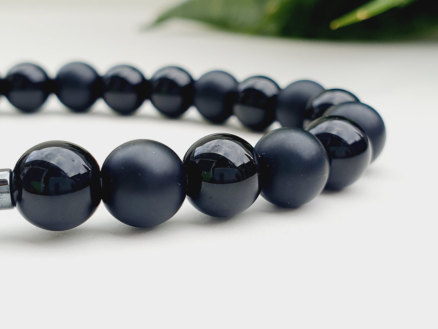 Onyx matte and Hematite natural stone bracelet 8mm bead