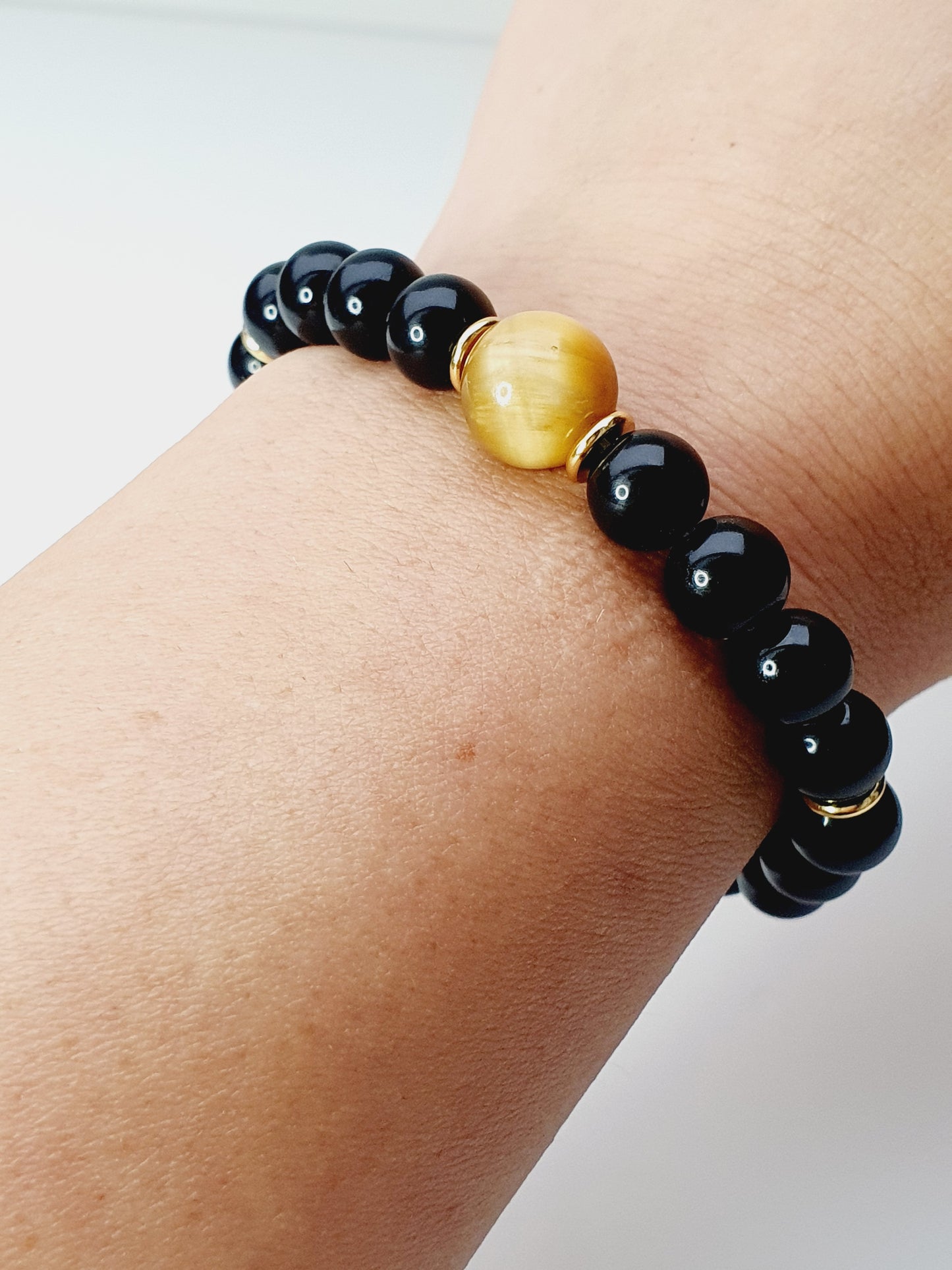 Black Onyx and Tiger eye bracelet from natural stone, gift box jewellery, gemstone, handmade in Uk