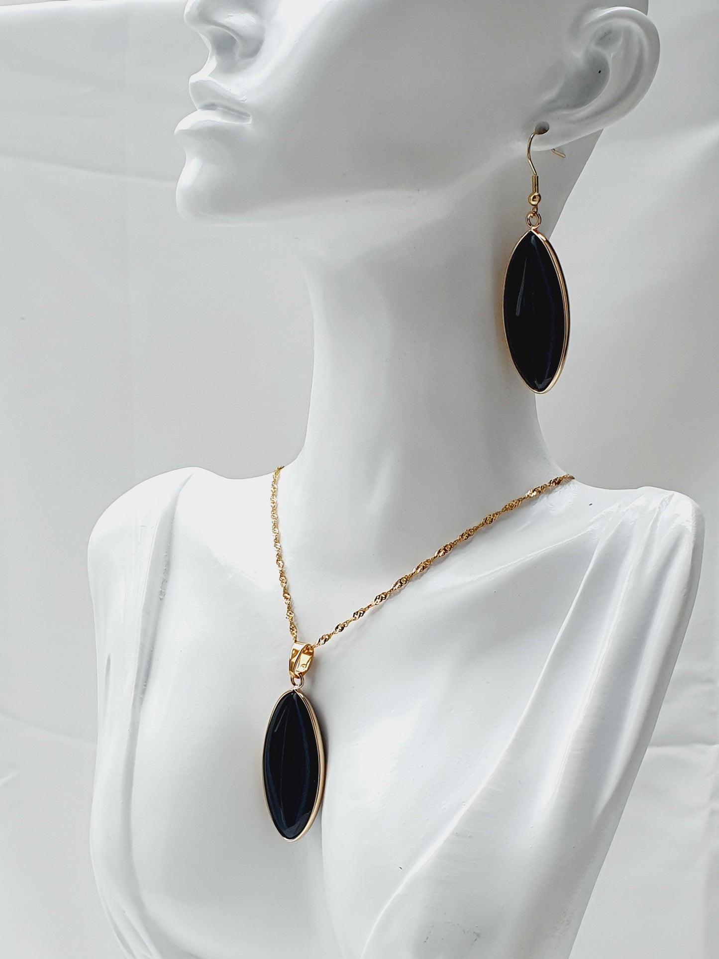 Obsidian natural stone jewellery set, bracelet earrings and necklace, 8mm beaded, 18k gold plated, Uk