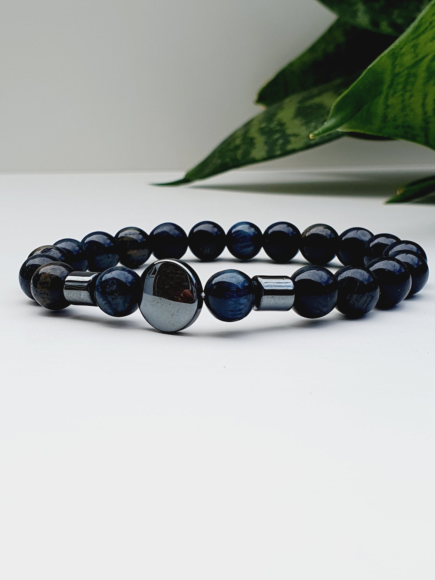 Tiger eye and Hematite bracelet from natural stone 8mm bead