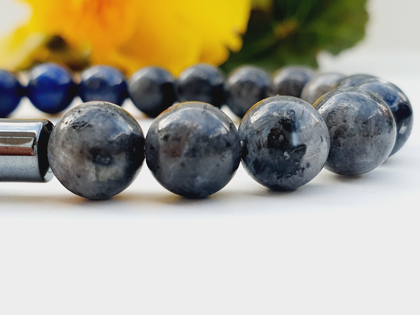 Lapis lazuli and Labradorite natural stone bracelet 8mm bead