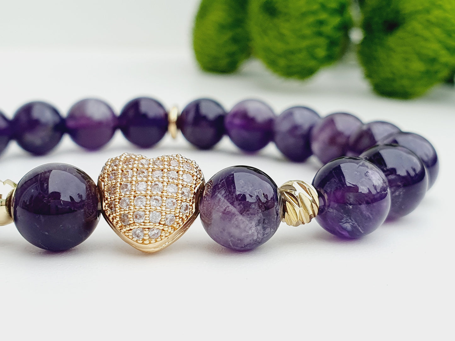 Amethyst bracelet with heart gold plated natural stone 8mm bead